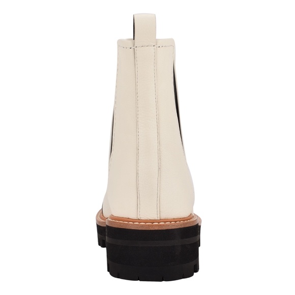 Marc Fisher Ilora lug sole pull on Chelsea boot, ivory, size 5.5 NEW - Picture 3 of 5